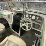 Motorboot, Four Winns, 195 Sundowner – foto 16 – kavel bij Domeinen Roerende Zaken, Hoogeveen