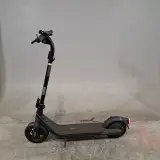 Elektrische step, Ninebot, E2 Pro, 2024 – foto 2 – kavel bij Domeinen Roerende Zaken, Groningen