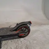 Elektrische step, IScooter, 2024 – foto 5 – kavel bij Domeinen Roerende Zaken, Groningen