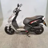 Snorscooter, Peugeot, Kisbee – foto 18 – kavel bij Domeinen Roerende Zaken, Groningen