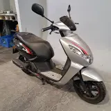 Snorscooter, Peugeot, Kisbee – foto 3 – kavel bij Domeinen Roerende Zaken, Groningen
