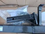 Voertuigadapter voor sneeuwschuif bouwjaar 2017/18 – foto 3 – kavel bij Onlineveilingmeester, Wijk en Allburg