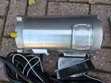 Elektromotor t.b.v. sneeuwschuif Meyer, bouwjaar 2017/18 – foto 2 – kavel bij Onlineveilingmeester, Wijk en Allburg