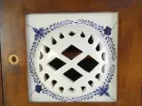 Vintage houten kruidenkastje met keramische lades - Delftsblauw stijl – foto 2 – kavel bij De Kringwinkel, Heverlee