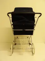 Vintage poppenwagen (jaren '70/'80) – foto 5 – kavel bij De Kringwinkel, Leopoldsburg