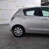 Personenauto, Toyota, Yaris, 1.5 Full Hybrid Aspiration, 2012 – foto 5 – kavel bij Domeinen Roerende Zaken, Soesterberg
