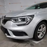 Personenauto, Renault, Megane, 2019 – foto 15 – kavel bij Domeinen Roerende Zaken, Soesterberg