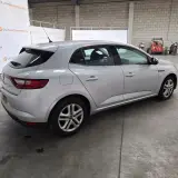 Personenauto, Renault, Megane, 2019 – foto 8 – kavel bij Domeinen Roerende Zaken, Soesterberg