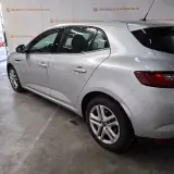 Personenauto, Renault, Megane, 2019 – foto 10 – kavel bij Domeinen Roerende Zaken, Soesterberg