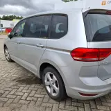 Personenauto, Volkswagen, Touran TDI, 2016 – foto 10 – kavel bij Domeinen Roerende Zaken, Soesterberg