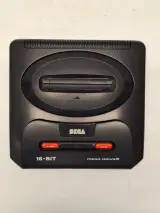SEGA Mega Drive II - spelconsole met 2 controllers - in de originele doos – foto 7 – kavel bij De Kringwinkel, Gent