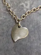 Zilveren schakelarmband met hartenbedel en zirkonia details – foto 5 – kavel bij De Kringwinkel, Gent