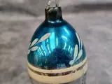 Vintage glazen Ajeko kersthanger in blauw en zilver – foto 4 – kavel bij De Kringwinkel, Gent