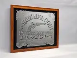 Vintage reclamespiegel "Samuel Colt Patent Repeating Pistols" - pubspiegel in houten lijst – foto 4 – kavel bij De Kringwinkel, Gent