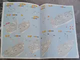 Set van 3 Revell modelbouwkits - Kriegsfischkutter, HMCS Snowberry en WASP Class – foto 13 – kavel bij De Kringwinkel, Gent