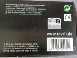 Set van 3 Revell modelbouwkits - Kriegsfischkutter, HMCS Snowberry en WASP Class – foto 16 – kavel bij De Kringwinkel, Gent