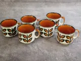 13-delig Boch Rambouillet servies met 6 kopjes, 6 borden en een ovalen serveerschaal – foto 3 – kavel bij De Kringwinkel, Gent
