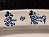 Set van twee serveerschalen Mickey Mouse Good Morning – foto 3 – kavel bij De Kringwinkel, Gent