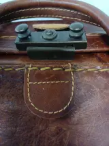 Exclusieve vintage lederen reistas - Y Kent Genuine Leather – foto 9 – kavel bij De Kringwinkel, Gent