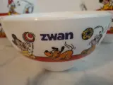 Set van 5 Vintage Arcopal Disney Babies kommetjes – foto 2 – kavel bij De Kringwinkel, Herzele