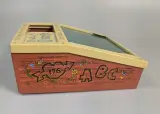 Fhiser Price School desk uit 1972 – foto 8 – kavel bij De Kringwinkel, Sint-Niklaas