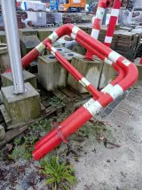 2x Aanrijbeugel – kavel bij Onlineveilingmeester, Assen