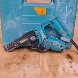 Elektrische schroefautomaat Makita, 6833, bouwjaar 2000 – foto 2 – kavel bij Onlineveilingmeester, Smilde