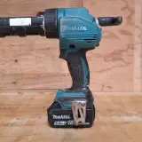Accu kitspuit Makita, DCG180, bouwjaar 2021 – foto 3 – kavel bij Onlineveilingmeester, Smilde