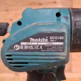 Accu kitspuit Makita, DCG180, bouwjaar 2021 – foto 6 – kavel bij Onlineveilingmeester, Smilde