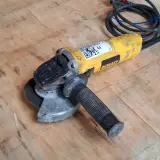 Haakse slijper DeWalt, DWE4057 – foto 3 – kavel bij Onlineveilingmeester, Smilde