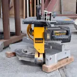 Combinatiezaag DeWalt, DW711, bouwjaar 2002 – foto 5 – kavel bij Onlineveilingmeester, Smilde