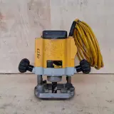 Bovenfrees DeWalt, DW614 – foto 3 – kavel bij Onlineveilingmeester, Smilde