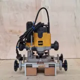 Elektrische meerpuntsluitingfrees met mal DeWalt, DW621 – foto 4 – kavel bij Onlineveilingmeester, Smilde