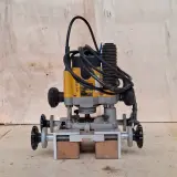 Elektrische meerpuntsluitingfrees met mal DeWalt, DW621 – foto 6 – kavel bij Onlineveilingmeester, Smilde
