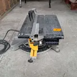 Combinatiezaag DeWalt, DW711, bouwjaar 2001 – foto 2 – kavel bij Onlineveilingmeester, Smilde