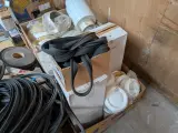 Assortiment bouwbenodigdheden op 2x pallet – foto 24 – kavel bij Onlineveilingmeester, Smilde