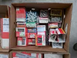 Assortiment ijzerwaar op pallet o.a. Fischer – foto 2 – kavel bij Onlineveilingmeester, Smilde