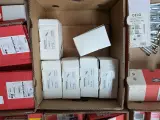 Assortiment ijzerwaar op pallet o.a. Fischer – foto 24 – kavel bij Onlineveilingmeester, Smilde