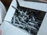 Assortiment ijzerwaar op pallet o.a. Fischer – foto 26 – kavel bij Onlineveilingmeester, Smilde