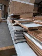 Partij diverse houten planken en latten – foto 11 – kavel bij Onlineveilingmeester, Smilde