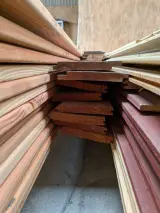 Partij diverse houten planken en latten – foto 17 – kavel bij Onlineveilingmeester, Smilde