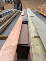 Partij diverse houten planken en latten – foto 18 – kavel bij Onlineveilingmeester, Smilde