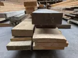 Partij grenen, vuren en meranti houtmateriaal – foto 14 – kavel bij Onlineveilingmeester, Smilde