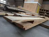 Partij diverse houten balken en planken – foto 11 – kavel bij Onlineveilingmeester, Smilde