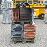 2x Pallet met dakpannen, Nibra, Zwart – foto 2 – kavel bij Onlineveilingmeester, Smilde