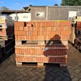 Partij metselstenen op 3x palletplek – foto 2 – kavel bij Onlineveilingmeester, Smilde