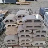 Partij bekistingsblokken en betonbroodjes op 2x pallet – foto 2 – kavel bij Onlineveilingmeester, Smilde