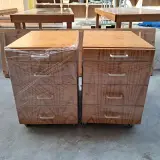 3x Bureau en 2x verrijdbaar ladeblok – foto 11 – kavel bij Onlineveilingmeester, Smilde