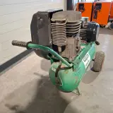 Pneumatische compressor, Prebena, Twinstar 420, Groen – foto 5 – kavel bij Onlineveilingmeester, Heerenveen