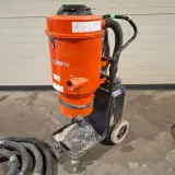 Stofafzuiging met Longopac 230V, Husqvarna, 2017 – foto 2 – kavel bij Onlineveilingmeester, Heerenveen